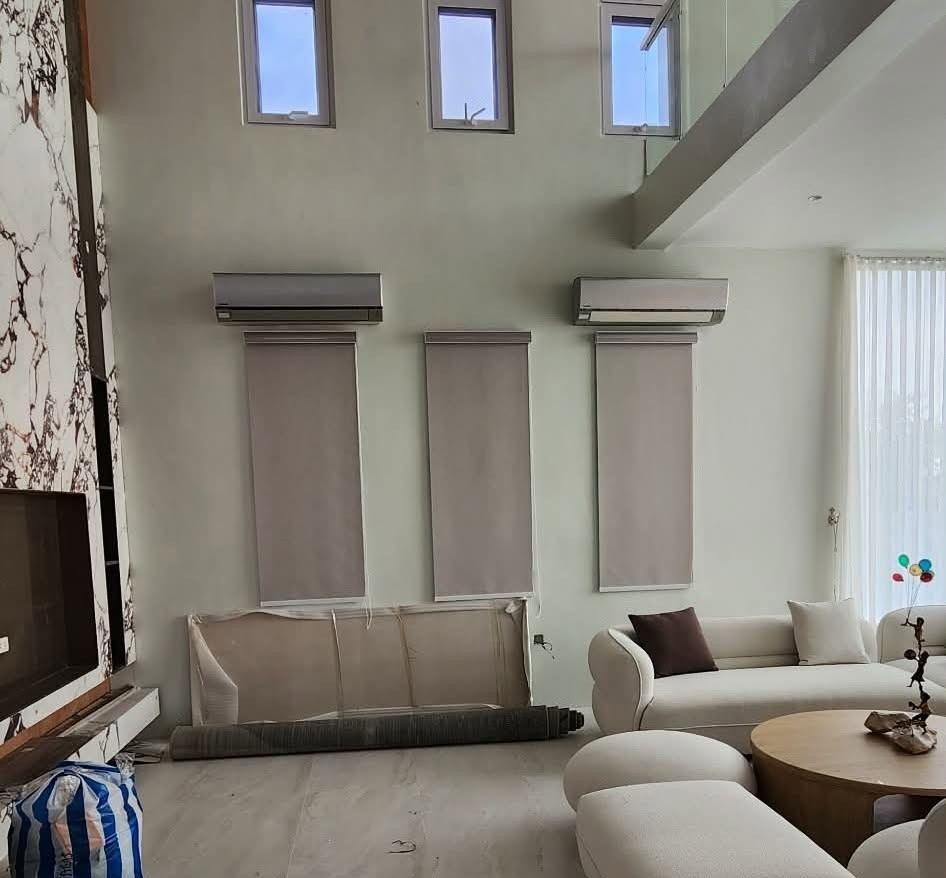 Window blinds in a modern home